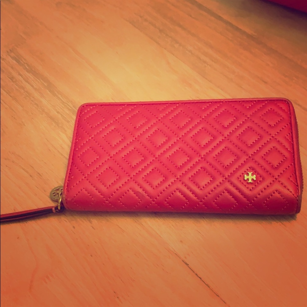 Fleming continental zip wallet